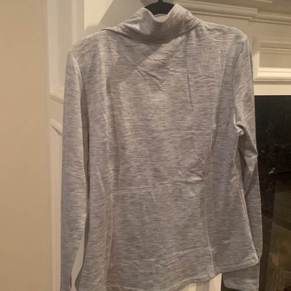 Spyder women’s active wear jacket-light weight - Picture 6 of 13